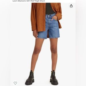 Levi’s 501 Mid Thigh Shorts Size 29